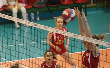 ЦСКА започна плейофите с лесна победа