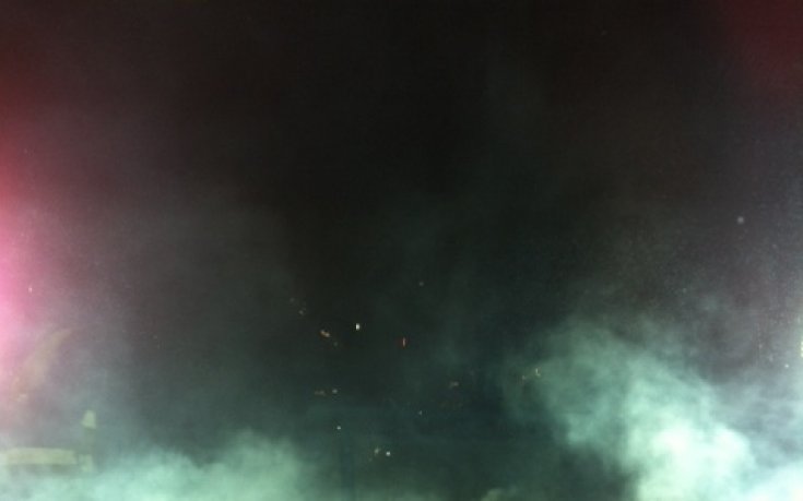 СНИМКИ: Феновете на Левски прекъснаха мача с Литекс за минута