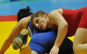 Елина Васева ще се бори за бронза в Тбилиси