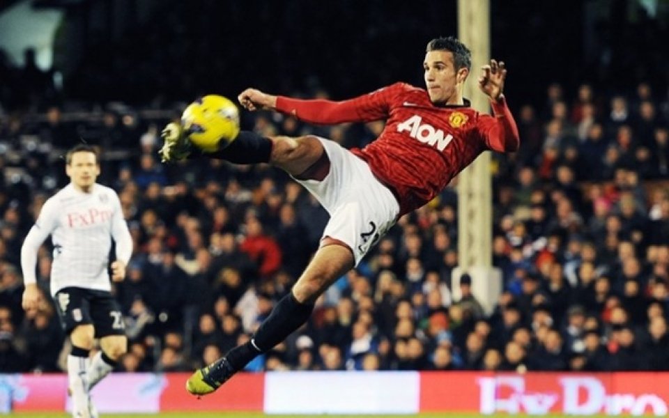 Ван Перси смята да се пенсионира като играч на Юнайтед