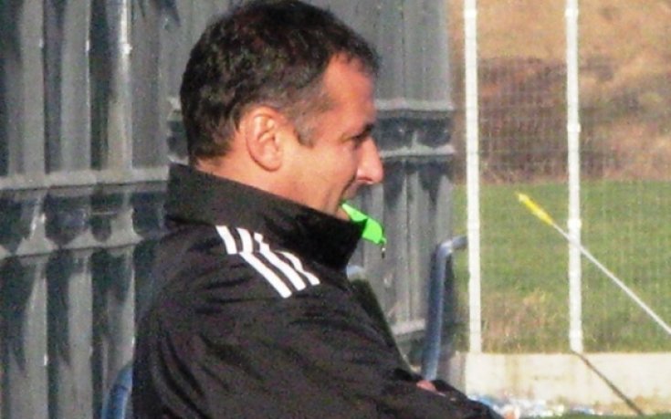 Нефтохимик освободи треньора