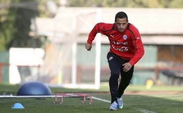 Ювентус дава 13 милиона евро на Барса за Алексис Санчес