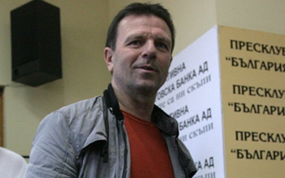 Стойчо Младенов: Възхищавах се на футболисти като Панов, Барзов и Аладжов