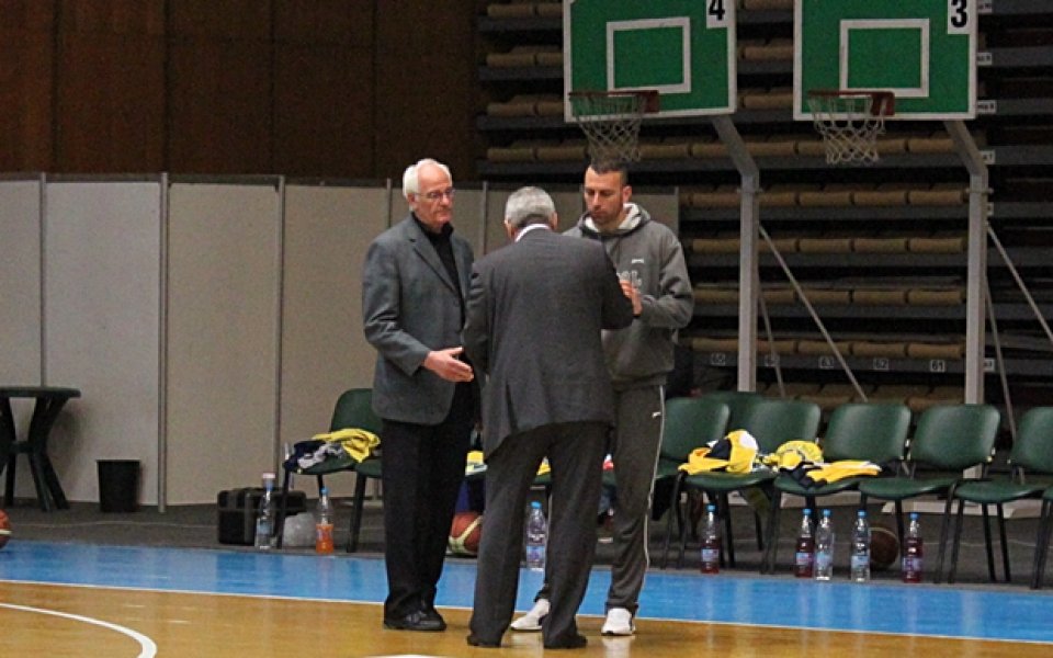 Треньорът на Ямбол Иван Ангелов: Това не е реалният резултат, дано има трети мач