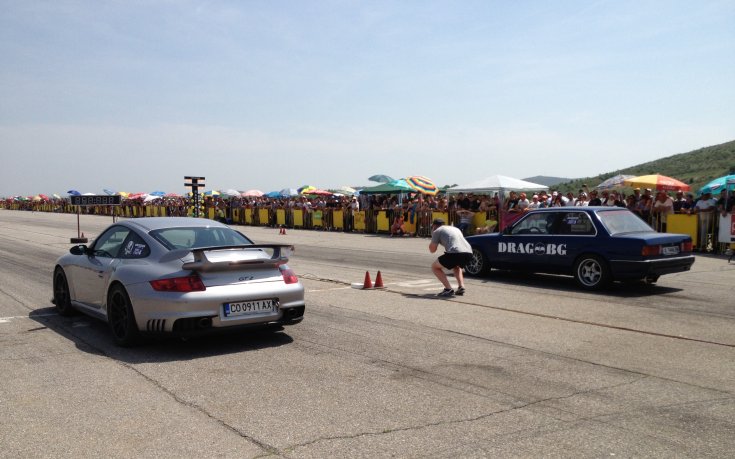 Над 60 коли взеха участие в първия кръг от националния шампионат по драг край Сливен