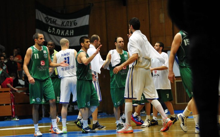 СНИМКИ: Левски на победа от финала, взе нова здрава битка с Балкан