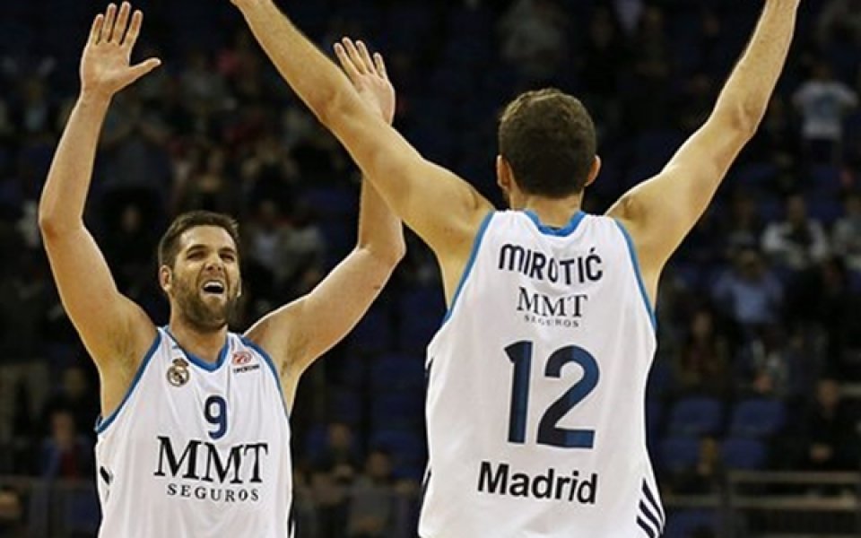 Реал Мадрид пречупи Барса и е на финал в Евролигата
