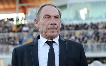 Земан официално се завърна начело на Каляри