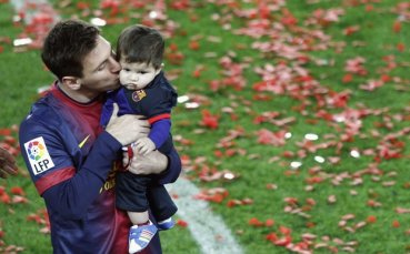 Меси се превъплъти в ролята на модел