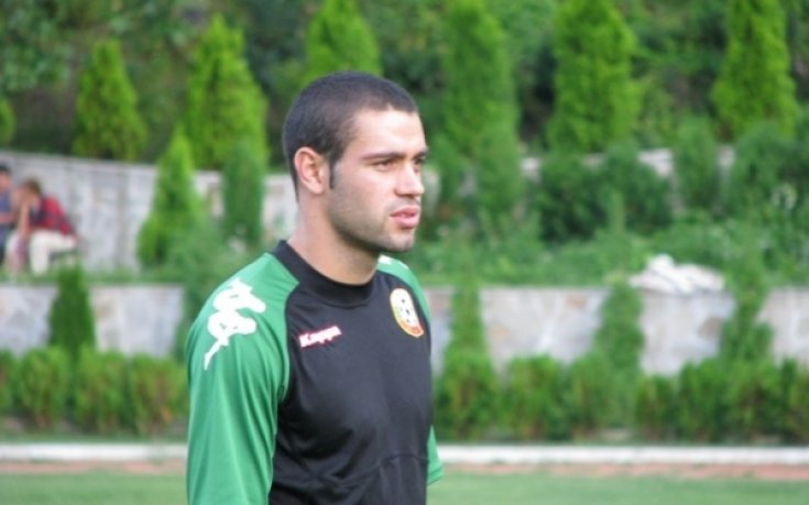 Терзиев с повиквателни за мъжете и младежите, остава на разположение на Мадански