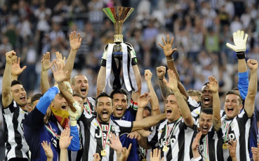 Юве остави на феновете си да изберат мотото върху новите екипи