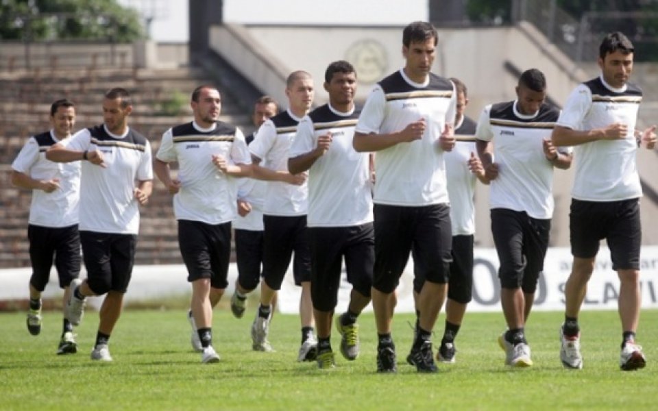 Славия започна с победа срещу Сливнишки герой