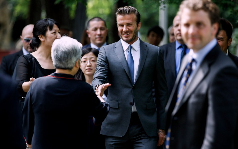 СНИМКИ: Бекъм за седмица в Китай