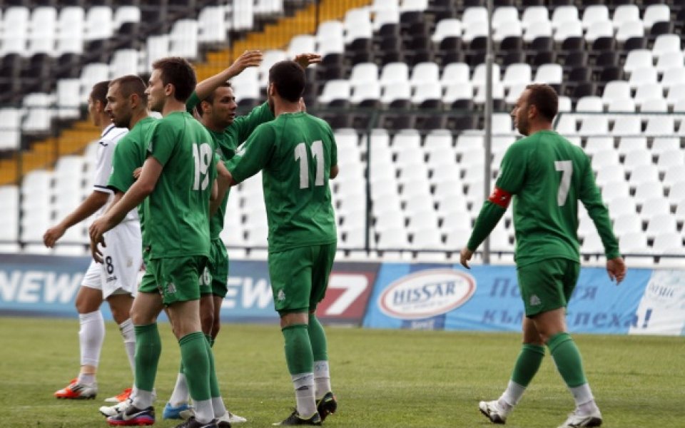 Още двама напуснаха Ботев Враца