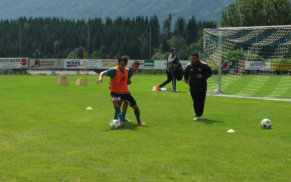 СНИМКИ: Специално внимание за юношите в Лудогорец