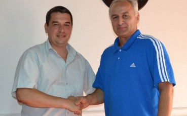 Бончо Генчев: Локомотив игра най- добрия футбол в групата