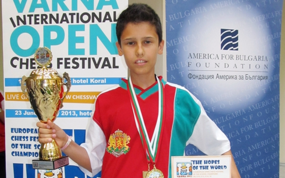Емил Стефанов спечели международния турнир 