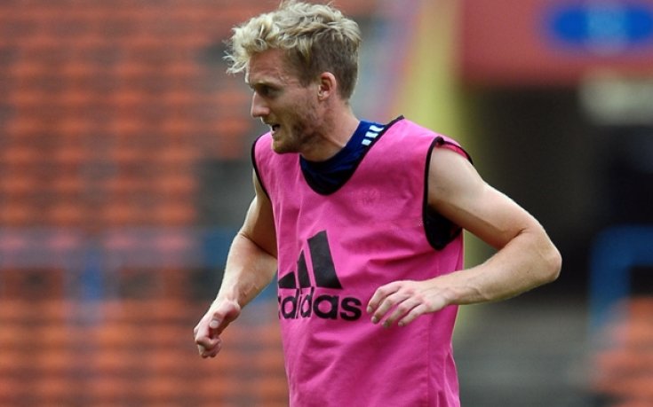 Атлетико опипва почвата за Шюрле