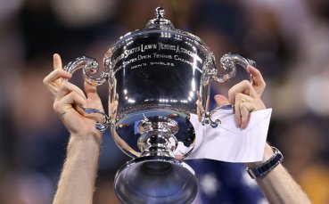 Легендарният тенисист от миналото Борис Бекер стана поредният който посъветва