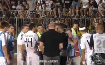 ВИДЕО: Тартор от агитката на Партизан унижи капитана си след мача с Лудогорец