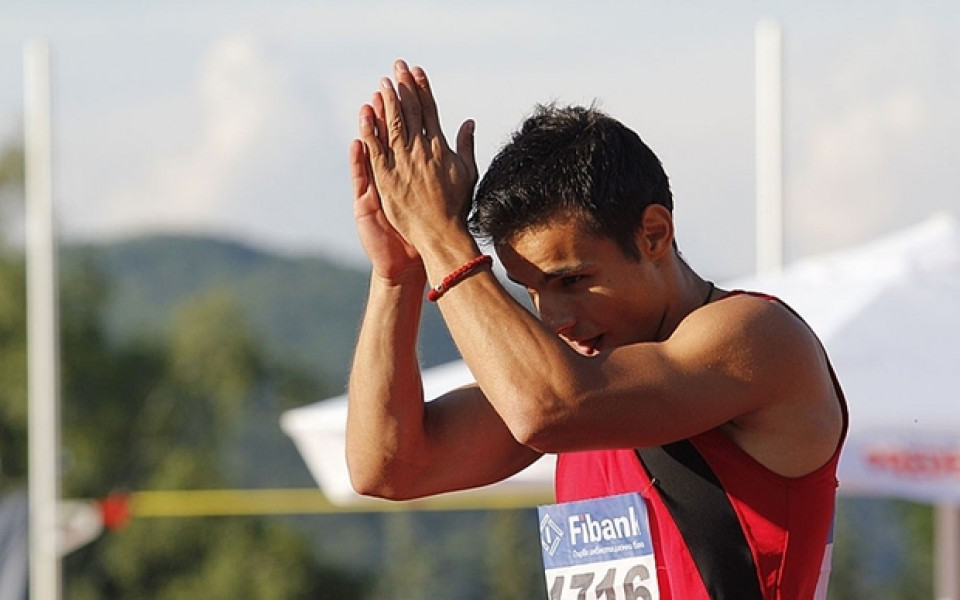 Денис Димитров взе спринта на 60 метра в Истанбул