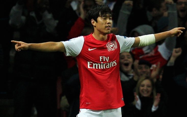 Сент Етиен опипва почвата около острие на Арсенал