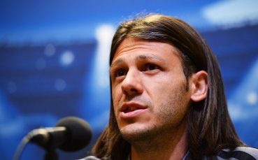 Атлетико Мадрид продава Демикелис на Манчестър Сити