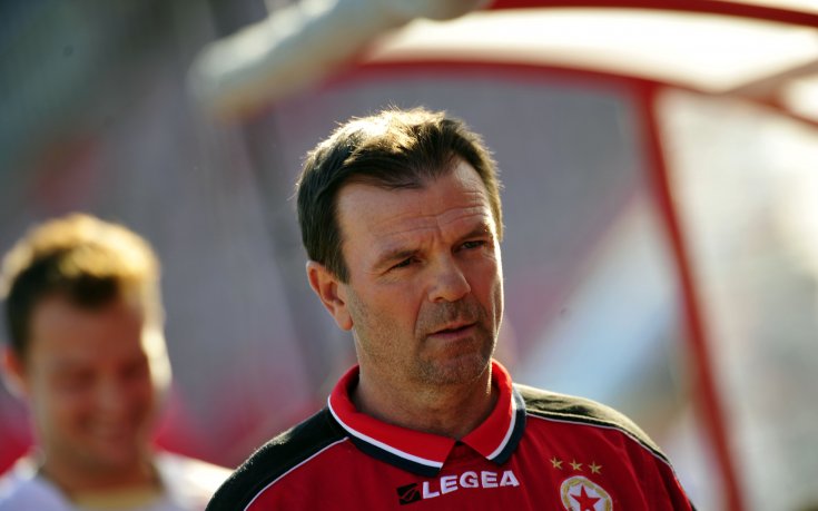 Стойчо Младенов: В този момент трите точки са много важни