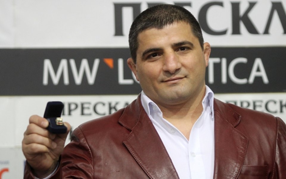 Армен Назарян: Ангелов е най-добрият ни борец