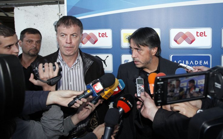 ДЕКЛАРАЦИЯ: Фенклубът посочи Сираков за виновник, иска Тонев да остане