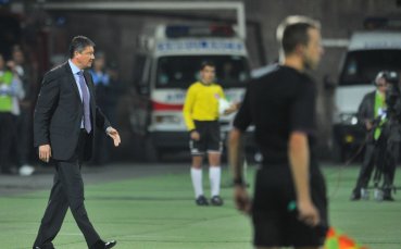Пенев: Явно сме неудобни; ако трябва, ще започваме с двама-трима по-малко