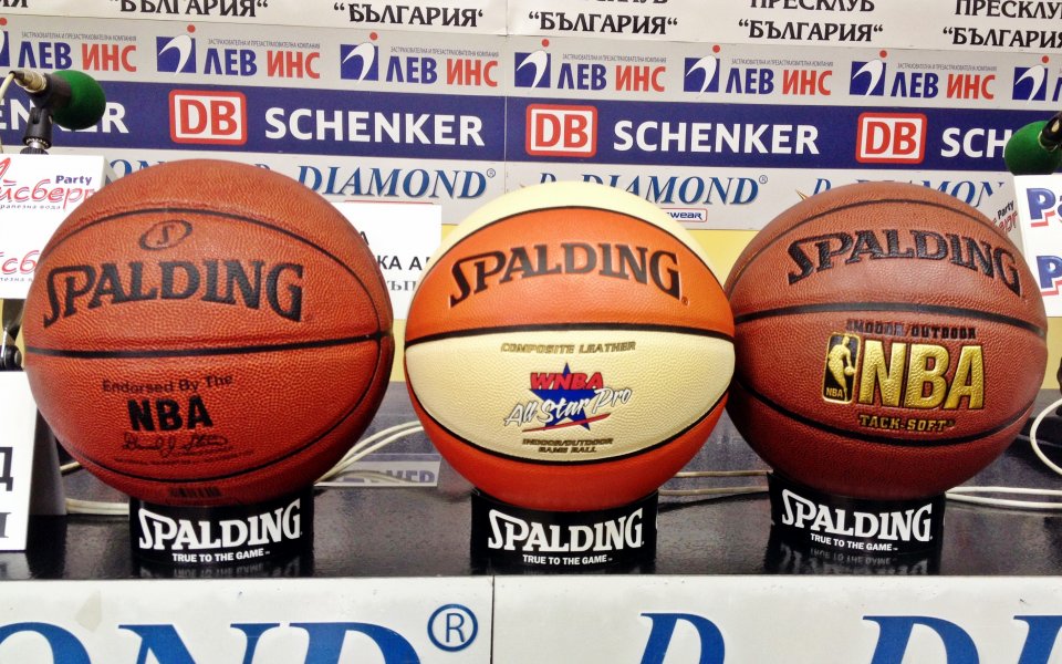 Игри с публиката и нови топки за играчите в НБЛ