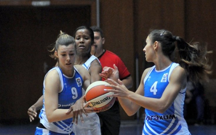 Успешен старт за шампиона в женската НБЛ, успехи за Нефтохимик и Хасково