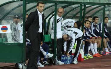 Селекционерът на Армения напусна поста си