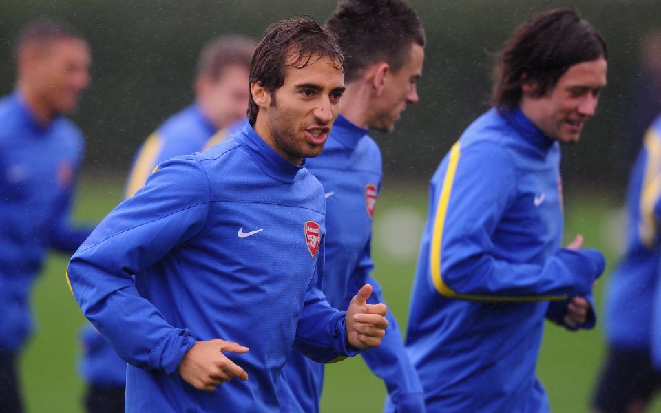 Арсенал без Фламини срещу Борусия Дортмунд