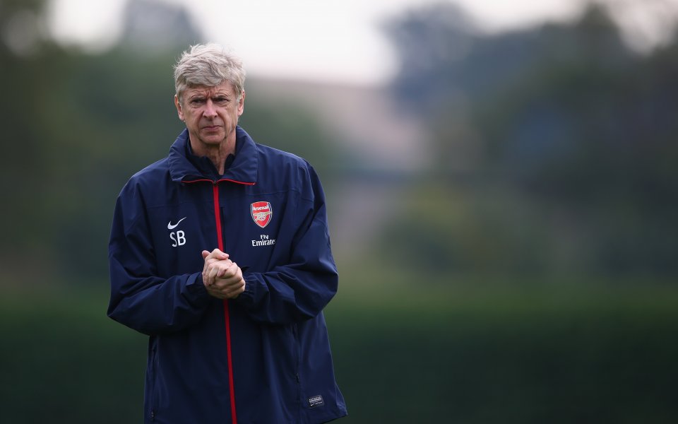 Венгер: Защо всички забравяте Барселона?