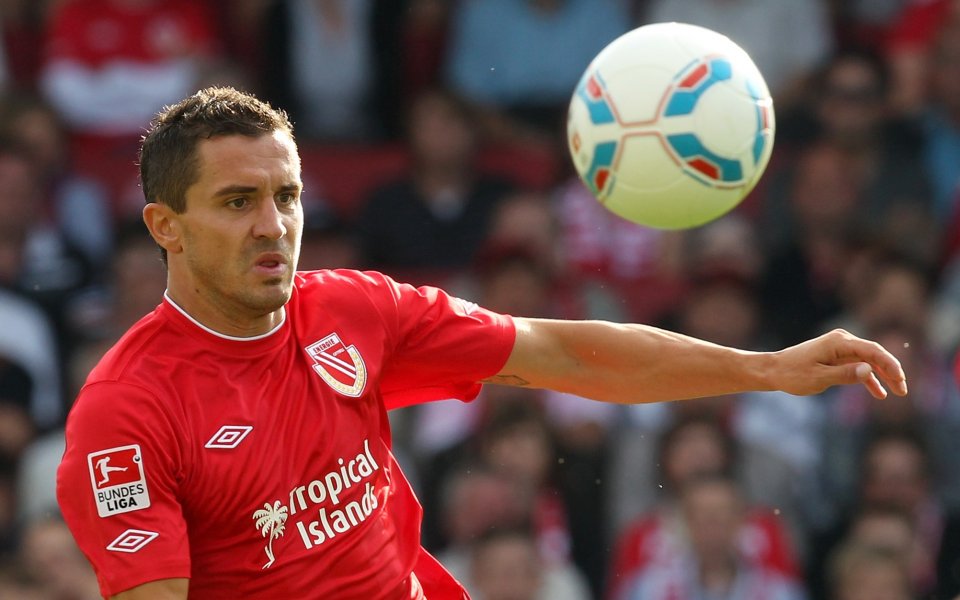 Рангелов класира Люцерн на четвъртфинал за Купата, Иван Иванов гледа ЦСКА