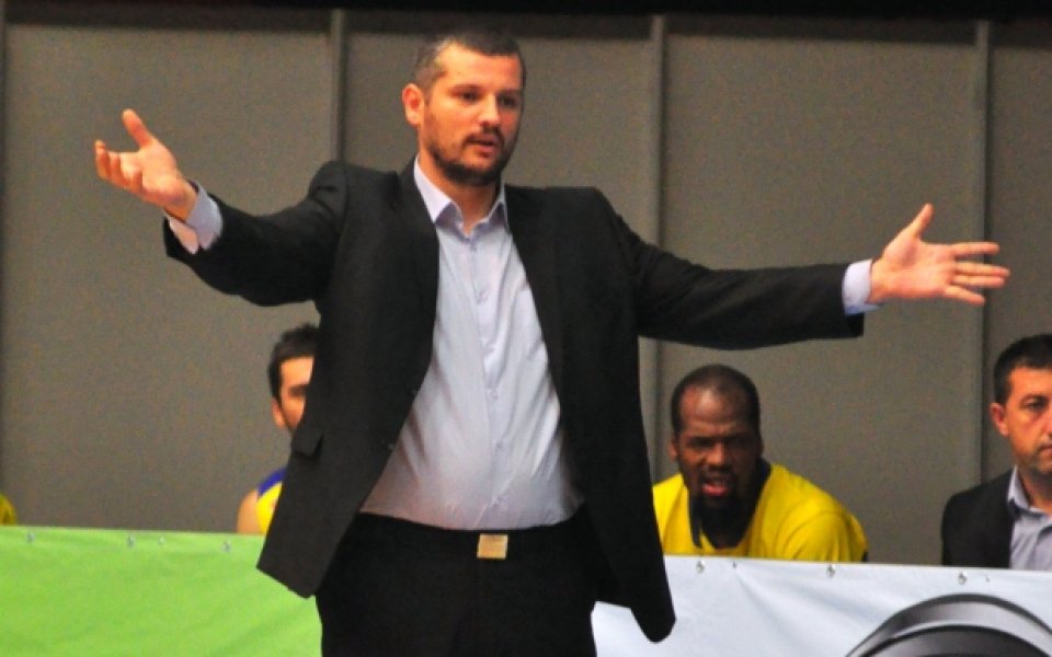 Слободан Савович: Наясно съм със ситуацията в Лукойл, но съм треньор на Теодо