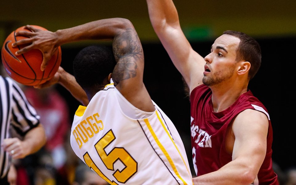 ВИДЕО: Берое опита да изненада Лукойл с гард, вкарал 118 точки в един мач