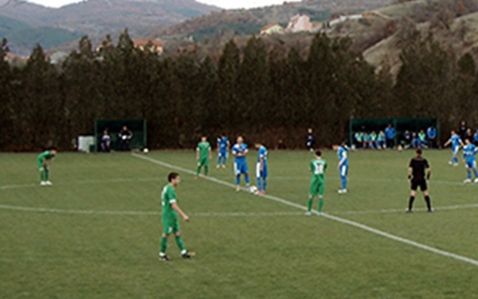 СНИМКИ: Пирин 2001 би Левски при юношите до 19 години