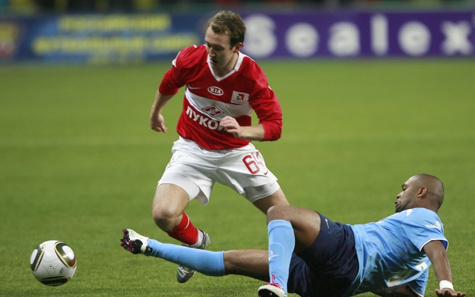 Изгониха ирландски национал от тренировка на Спартак