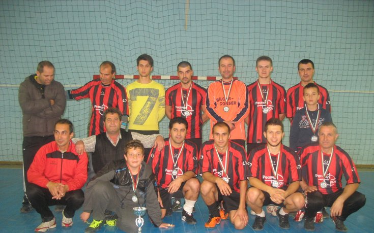 СНИМКИ: Атомен победител на работническия турнир по минифутбол