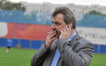 Батков: Антони Здравков остава треньор на Левски и след Нова година