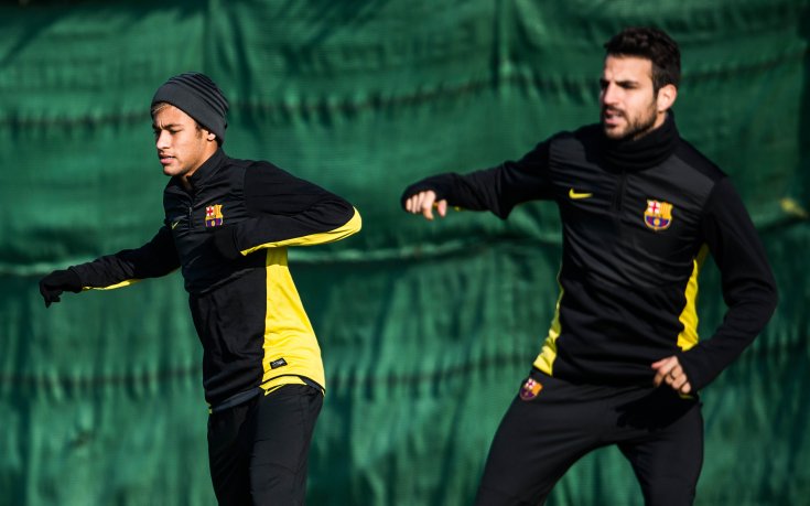 Фабрегас се завръща в игра за Барса