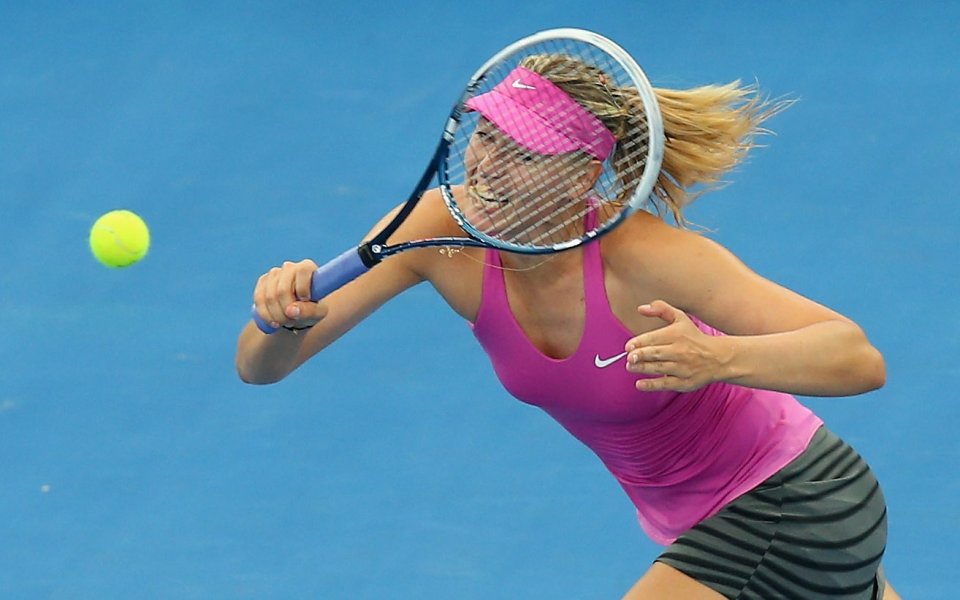 Шарапова срещу Серина Уилямс на полуфинал в Бризбейн