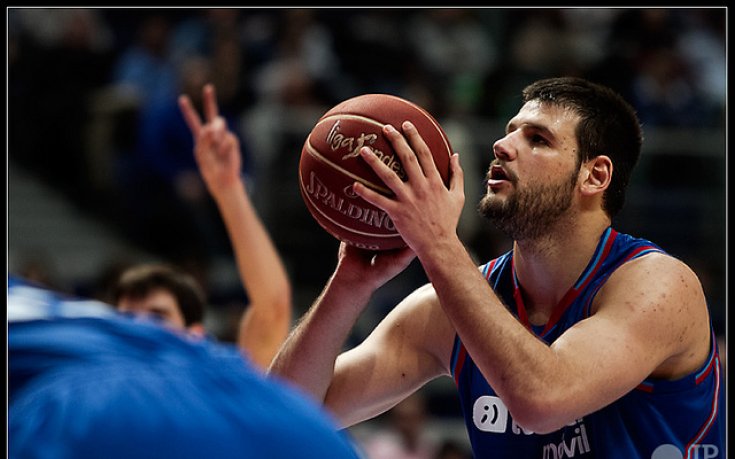 Деян Иванов отново в Идеалния отбор в Испания