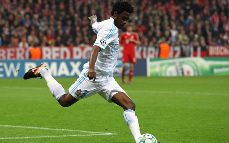 Марсилия устоя на оферта от Наполи за най-добрия си защитник