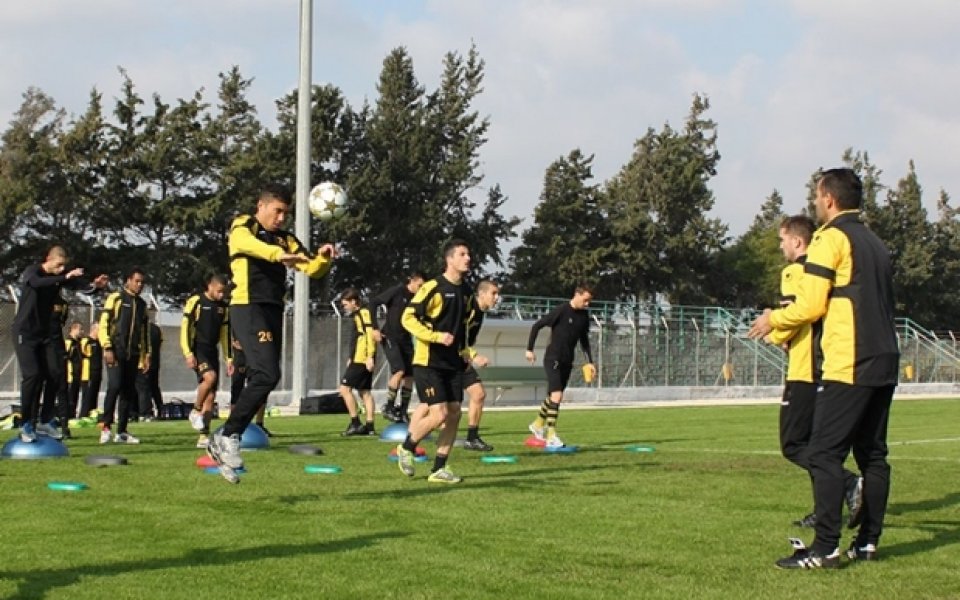 СНИМКИ: Ботев отново с две тренировки, Луис Педро наваксва изоставането