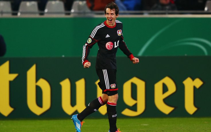 Нападател на Леверкузен се контузи лошо, пропуска и Световното