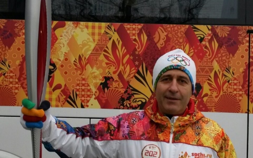 БГ олимпийците спортно-елегантни в Сочи, Дафовска вариант за знаменосец
